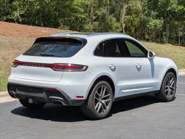 2025 Porsche Macan Macan