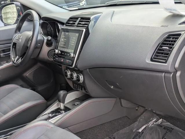2025 Mitsubishi Outlander Sport 2.0 SE AWC