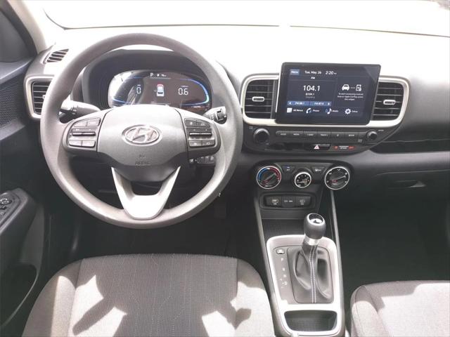 2026 Hyundai Venue SE