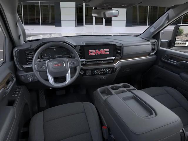 2026 GMC Sierra 2500HD Crew Cab, Standard Bed, SLE, 4WD