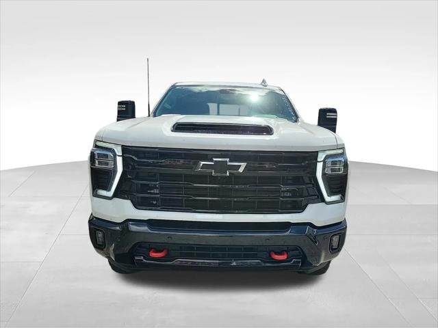 2025 Chevrolet Silverado 3500HD 4WD Crew Cab Standard Bed LTZ