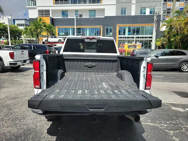 2025 Chevrolet Silverado 3500HD 4WD Crew Cab Standard Bed LTZ