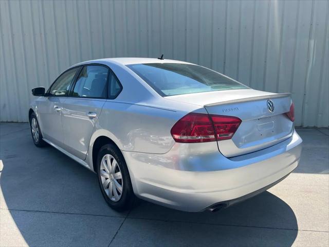 2013 Volkswagen Passat 2.5L S