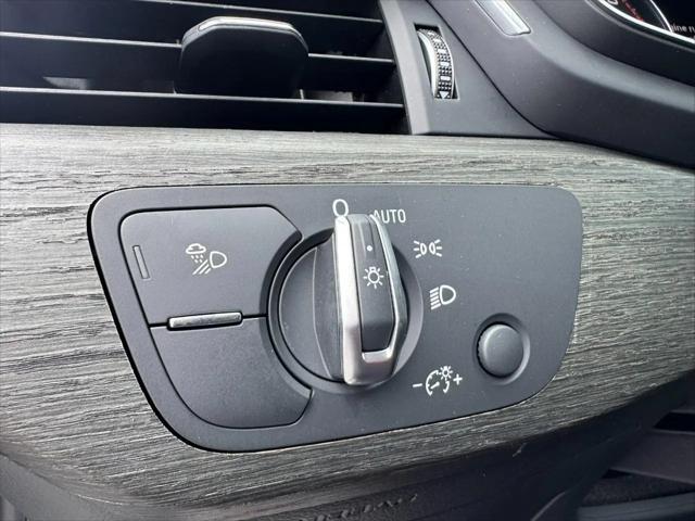 2019 Audi A4 40 Titanium Premium