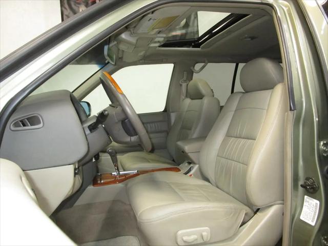2002 INFINITI QX4 Luxury