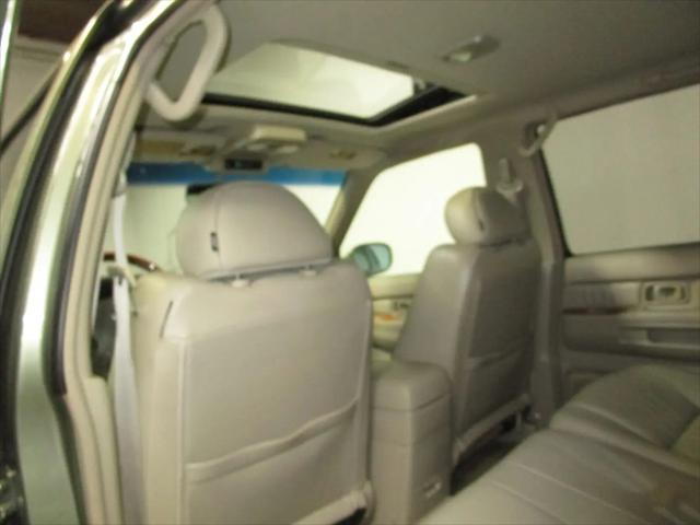 2002 INFINITI QX4 Luxury
