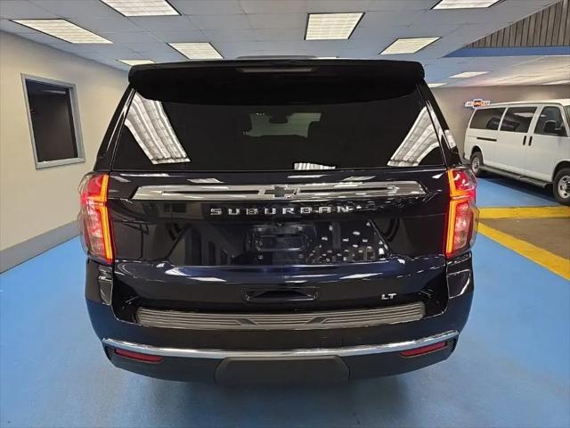 2024 Chevrolet Suburban 4WD LT