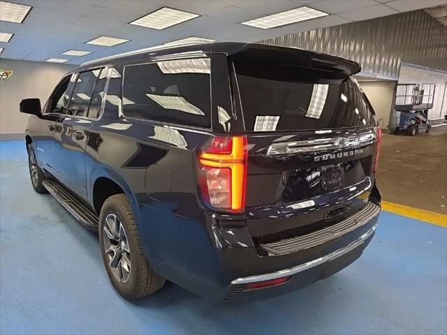 2024 Chevrolet Suburban 4WD LT