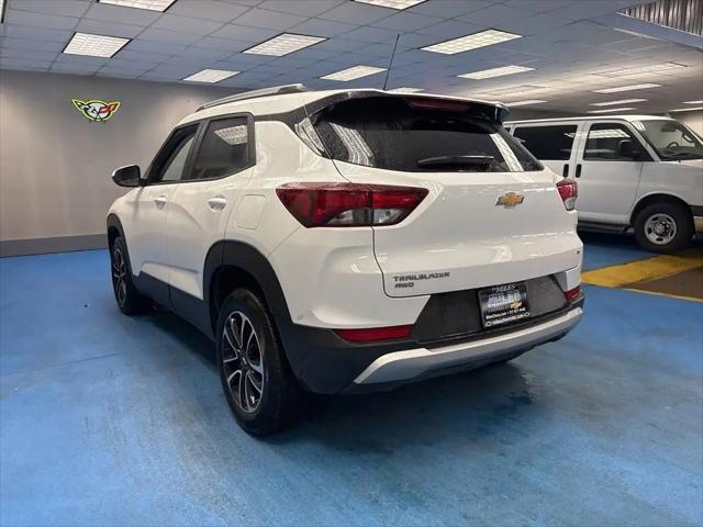 2025 Chevrolet TrailBlazer AWD LT
