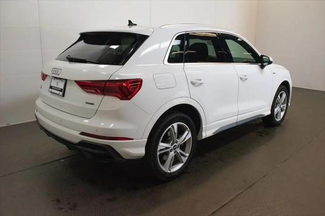 2022 Audi Q3 Premium 45 TFSI S line quattro Tiptronic