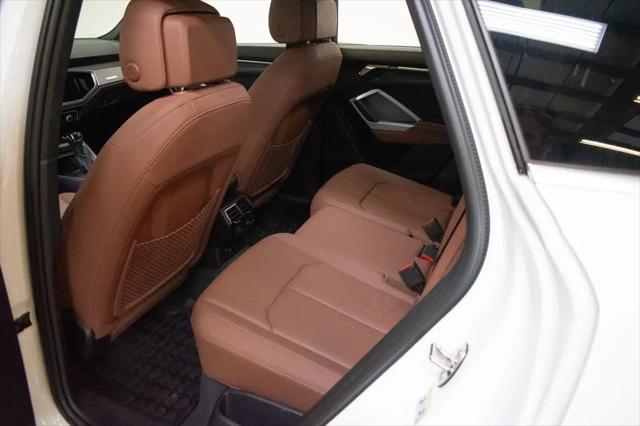 2022 Audi Q3 Premium 45 TFSI S line quattro Tiptronic