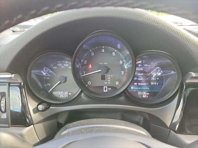 2024 Porsche Macan T