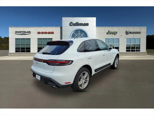 2024 Porsche Macan T