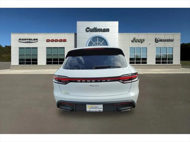 2024 Porsche Macan T