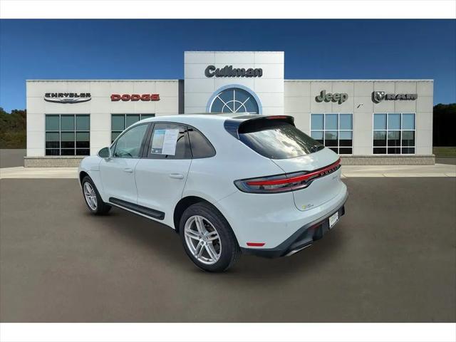 2024 Porsche Macan T