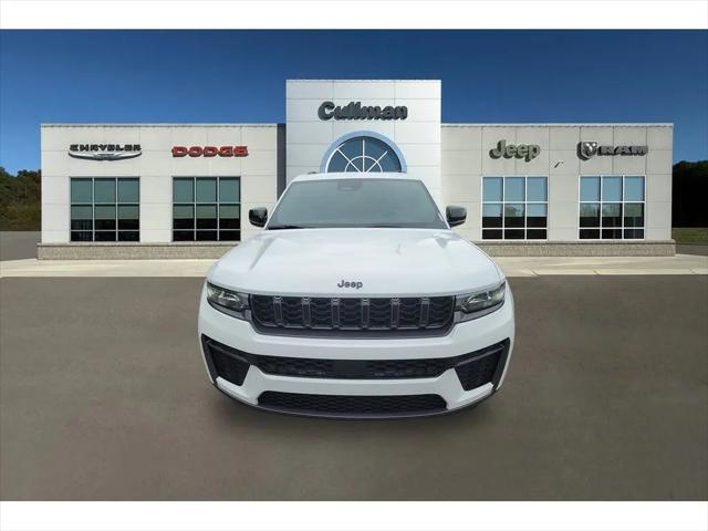 2026 Jeep Grand Cherokee L Altitude 4x2