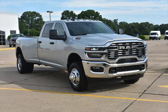 2026 Ram 3500 Tradesman Crew Cab 4x4 8' Box