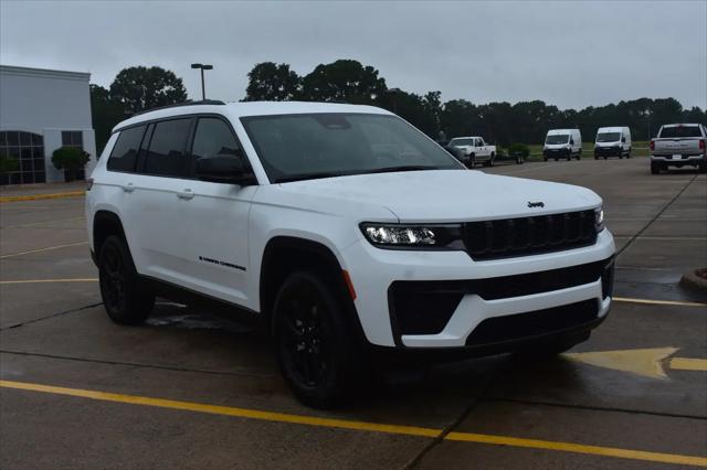 2026 Jeep Grand Cherokee L Altitude 4x2
