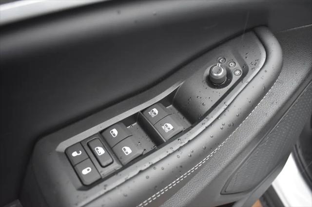 2026 Jeep Grand Cherokee L Altitude 4x2