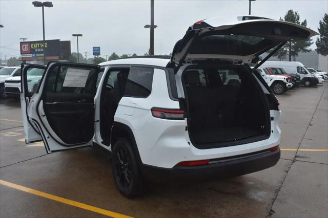 2026 Jeep Grand Cherokee L Altitude 4x2