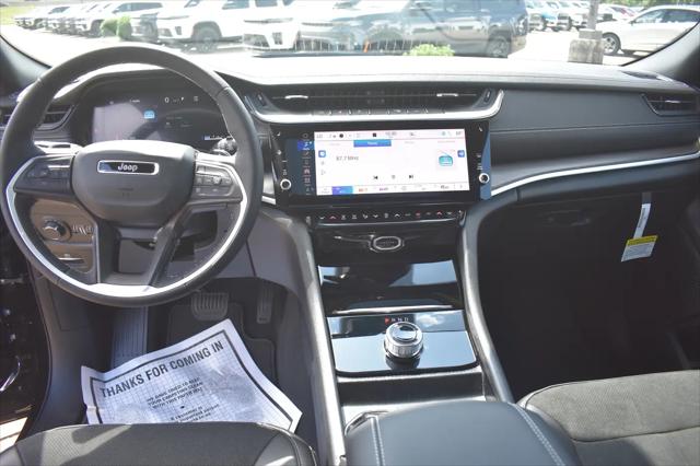 2026 Jeep Grand Cherokee L Altitude 4x2