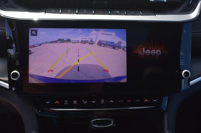 2026 Jeep Grand Cherokee L Altitude 4x2