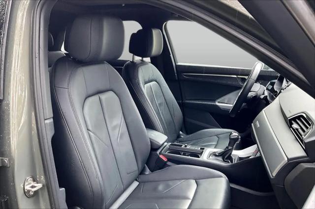 2022 Audi Q3 Premium 45 TFSI S line quattro Tiptronic