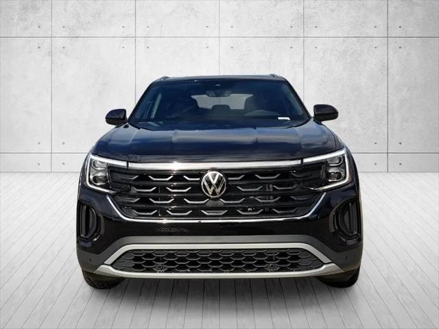 2026 Volkswagen Atlas Cross Sport SE with Technology