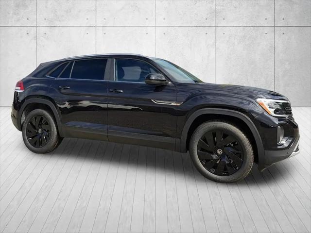2026 Volkswagen Atlas Cross Sport SE with Technology