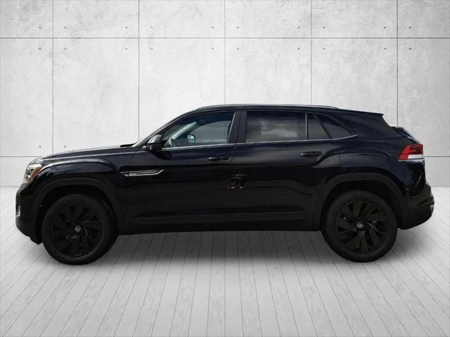 2026 Volkswagen Atlas Cross Sport SE with Technology