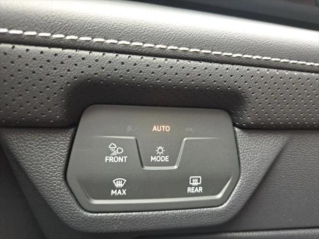 2026 Volkswagen Atlas Cross Sport SE with Technology