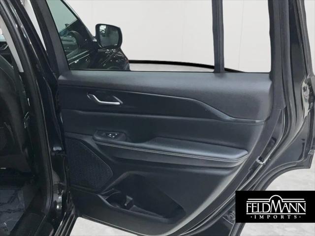 2023 Jeep Grand Cherokee L Laredo 4x4