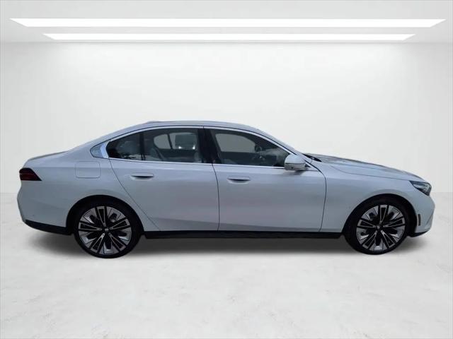 2027 BMW 5 Series 530i
