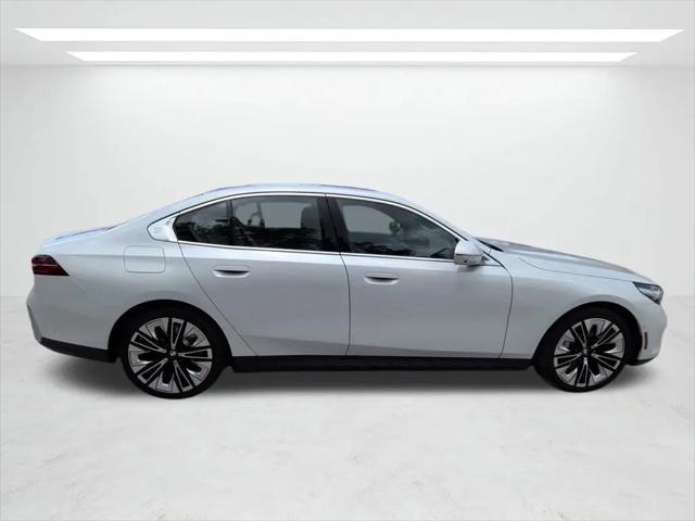 2027 BMW 5 Series 530i