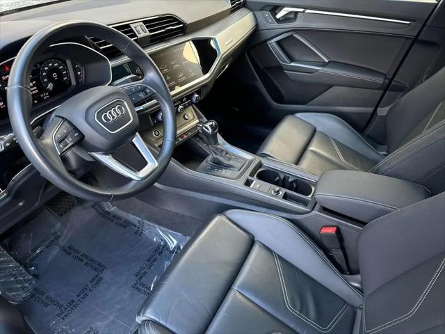 2023 Audi Q3 Premium 45 TFSI S line quattro Tiptronic
