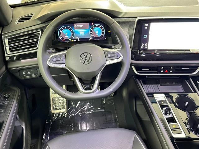 2026 Volkswagen Atlas Cross Sport SEL Premium R-Line