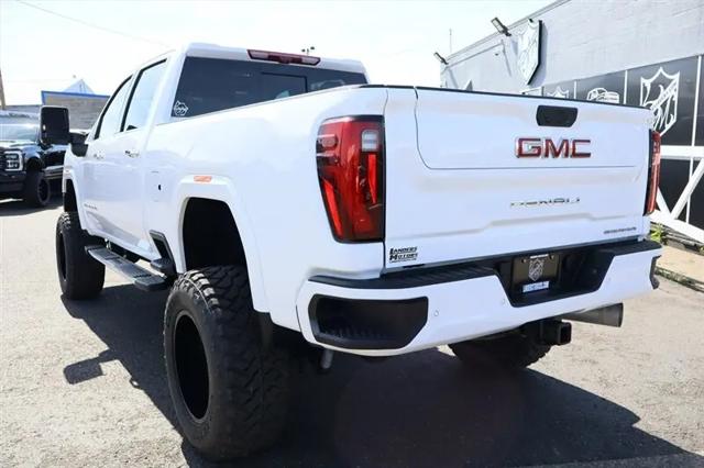 2025 GMC Sierra 3500HD Crew Cab, Standard Bed, Denali, 4WD