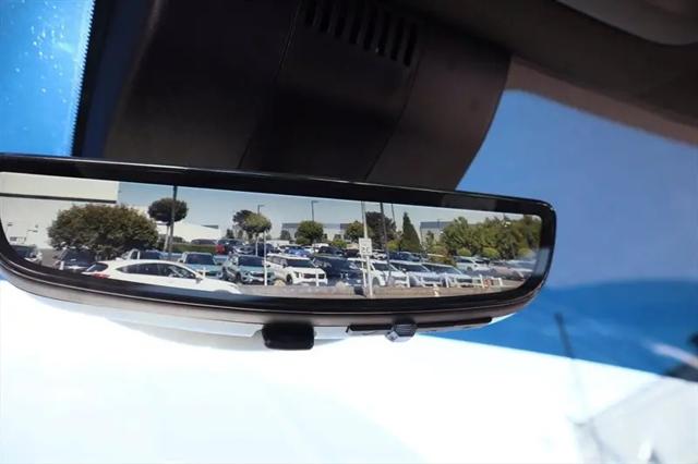2025 GMC Sierra 3500HD Crew Cab, Standard Bed, Denali, 4WD