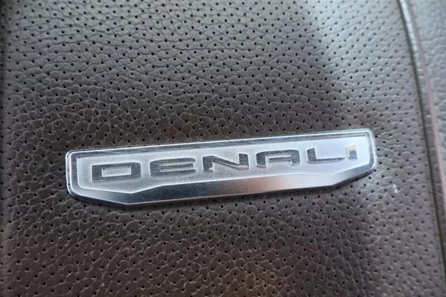 2025 GMC Sierra 3500HD Crew Cab, Standard Bed, Denali, 4WD