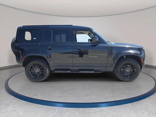 2024 Land Rover Defender 110 P300