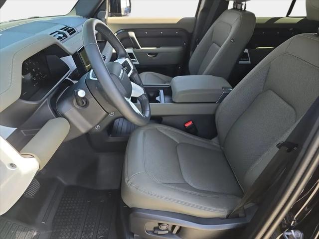 2024 Land Rover Defender 110 P300