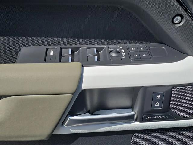 2024 Land Rover Defender 110 P300