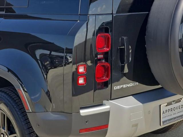 2024 Land Rover Defender 110 P300