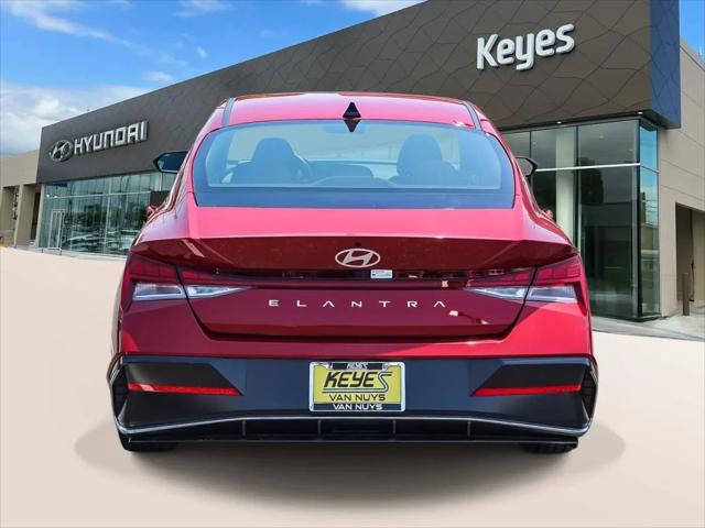 2025 Hyundai Elantra SEL Convenience