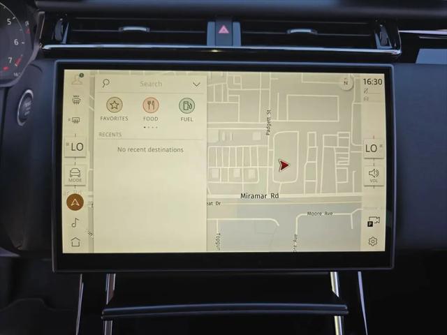 2026 Land Rover Range Rover Velar P250 Dynamic SE