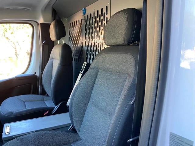 2024 Ram ProMaster Cargo Van Tradesman High Roof 136" WB w/Pass Seat