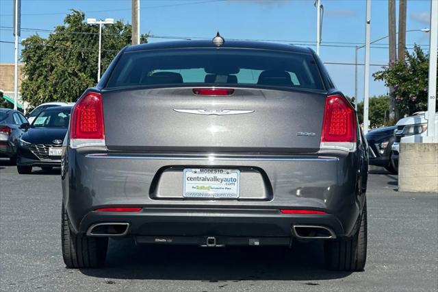 2019 Chrysler 300 Limited