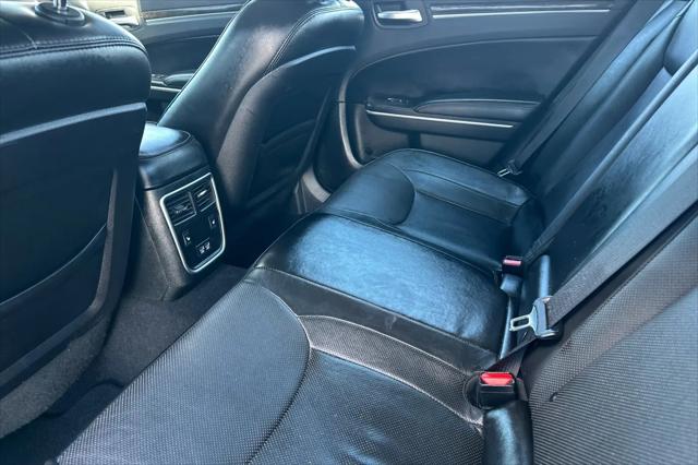 2019 Chrysler 300 Limited