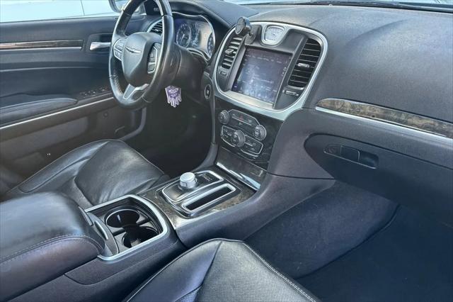 2019 Chrysler 300 Limited