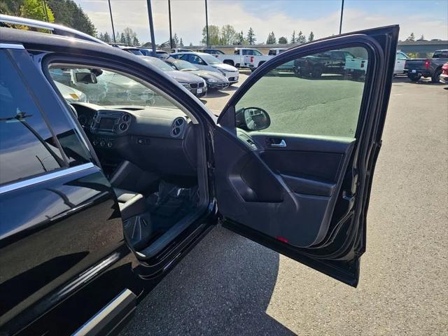 2017 Volkswagen Tiguan 2.0T Wolfsburg Edition